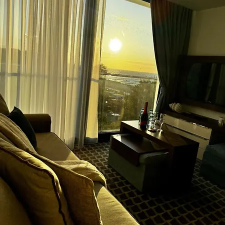 Golden Hour Marine Suite 503 - Sea View At Marine Hotel Колобжег